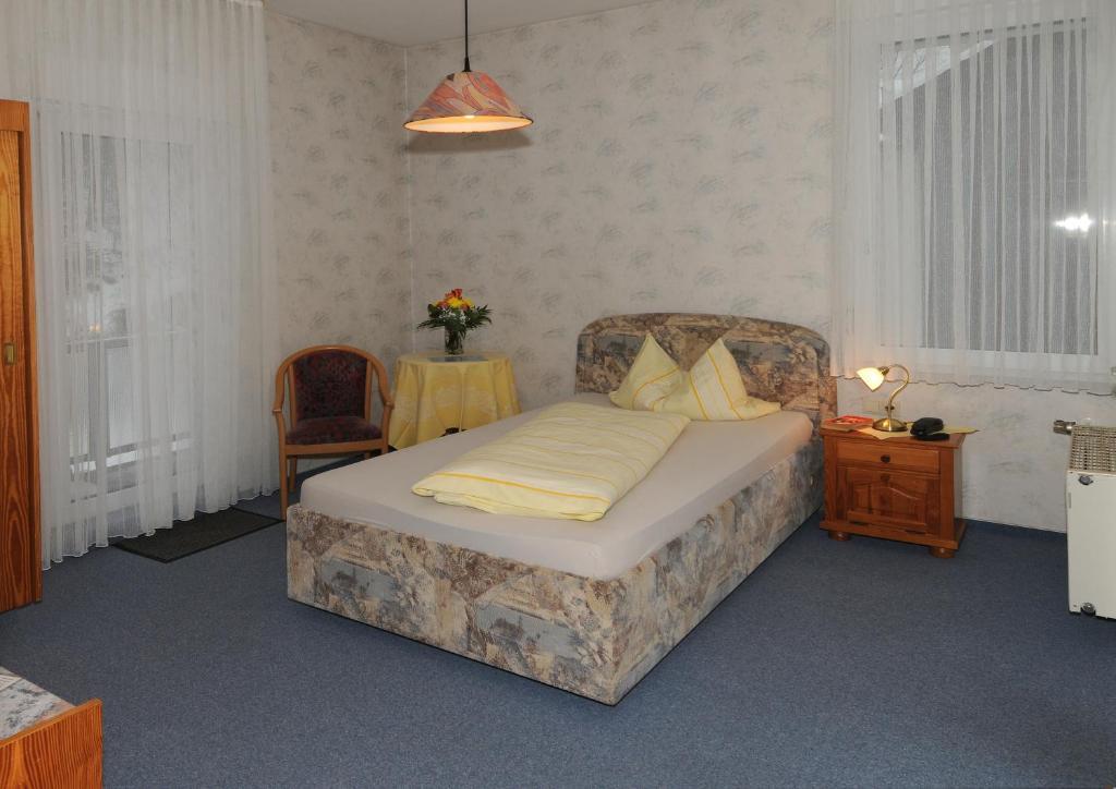 Hotel Ricarda Schlangenbad Oda fotoğraf